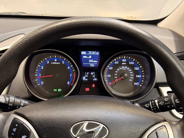 2015 Hyundai i30 1.4 S Hatchback 5dr Petrol Manual Euro 6 (100 ps) - SERVICE
