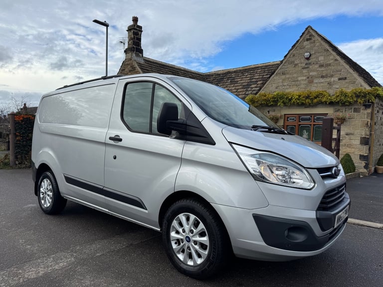 image for 2014 Ford Transit Custom 2.2 TDCi 100ps Low Roof Trend Van PANEL VAN Diesel Manual