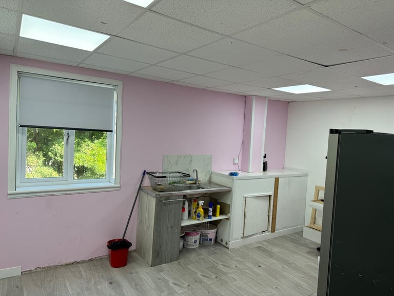 Commercial Property To-Let Cumnock Town Center