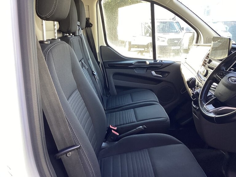 2020 Ford Transit Custom 300 EcoBlue Limited SWB A/C Euro 6 SWB Panel Van Diesel Manual