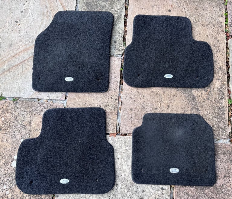 image for Discovery Sport 2018 deep pile car mats 