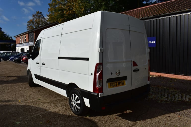 2017 Nissan NV400 2.3 dCi 130ps H2 SE Van PANEL VAN Diesel Manual