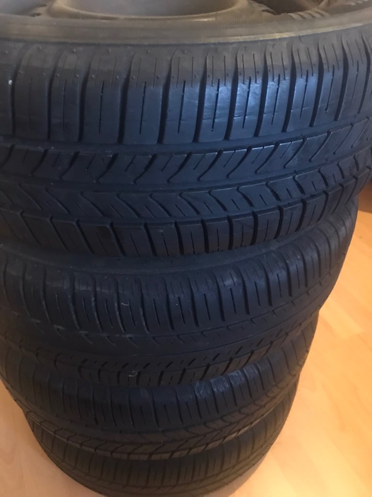 4 x Kormoran RunPro tyres & steel wheels
