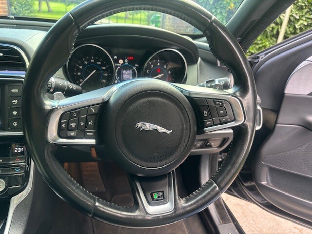 JAGUAR XE 2.0 i R-Sport Black Auto Petrol 2017