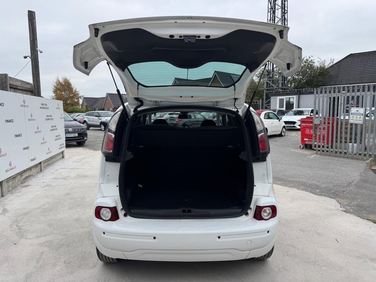 2014 Citroen C3 Picasso 1.6 HDi 8V Exclusive 5dr MPV DIESEL Manual