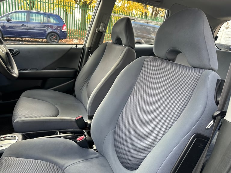 2005 Honda Jazz Automatic 1.4 I-Dsi Auto.  5 door.  ULEZ Free. LONG MOT. A/C. 
