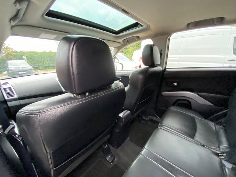 2012 Mitsubishi Outlander 2.2 DI-D GX4 4WD Euro 5 5dr ESTATE Diesel Manual