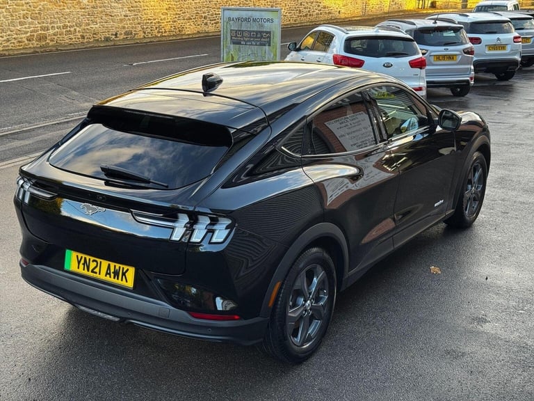 FORD MUSTANG Standard Range 70kWh 5dr 2021