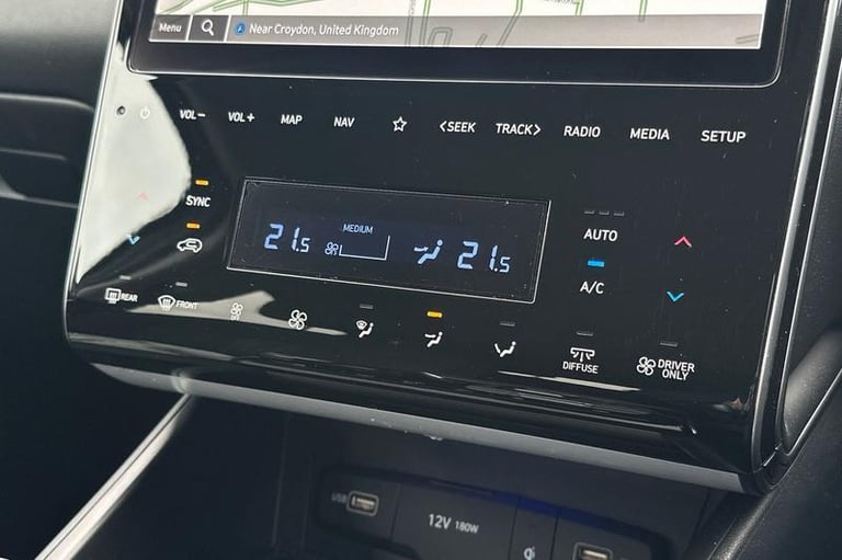 2022 Hyundai TUCSON 1.6 TGDi Hybrid 230 Premium 5dr 2WD Auto ESTATE PETROL/ELECTRIC Automatic
