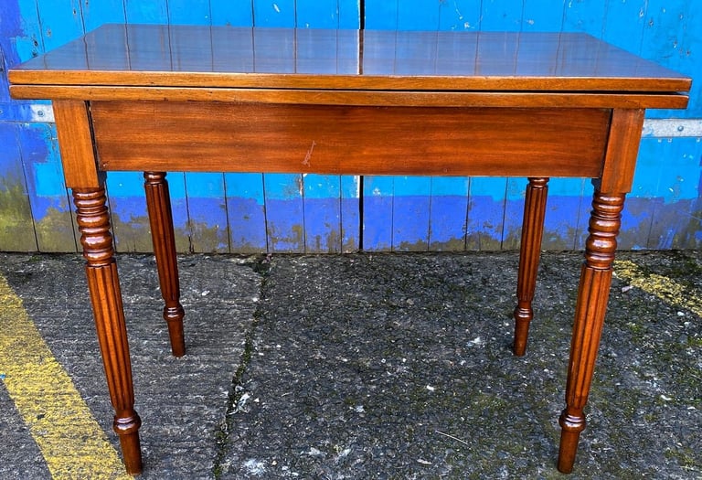 Vintage Turnover Table