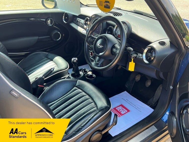 MINI Mini COOPER D LONDON 2012 EDITION