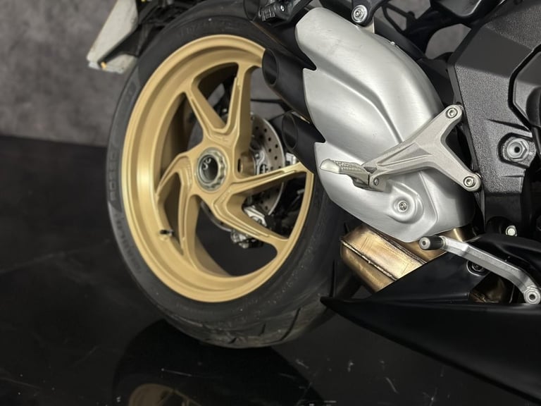 MV Agusta Super Veloce 800 *Premium Prestige Motorcycle*