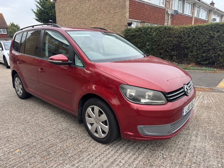 2024 Volkswagen Touran 1.4 TSi Auto MPV PETROL Automatic