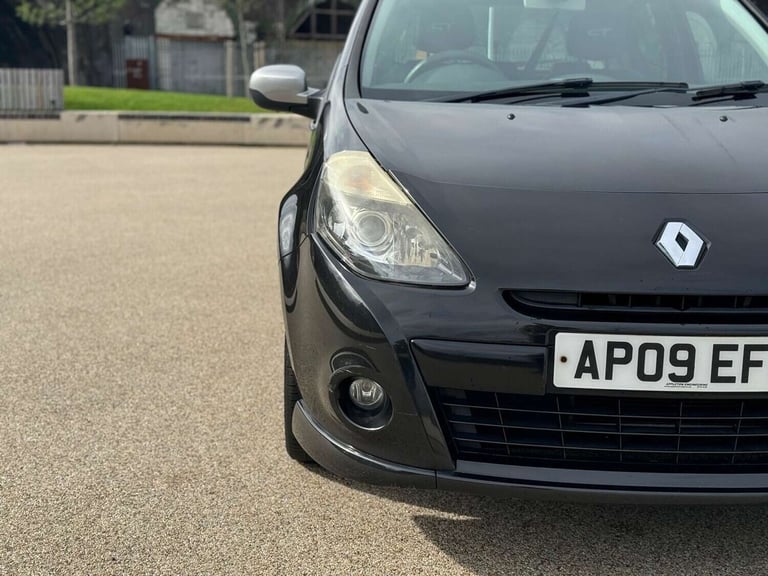 2009 Renault Clio 1.6 VVT 128 GT 3dr HATCHBACK PETROL Manual