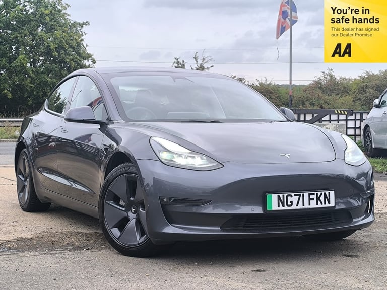 image for 2022 Tesla Model 3 Electric 75 kWh PCO Eligible (Dual Motor) Long Range 4dr 2 Keys ULEZ Free SALO...