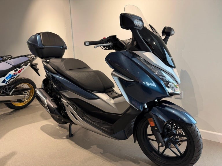 2019 HONDA FORZA 300, '19 Plate with 385 miles