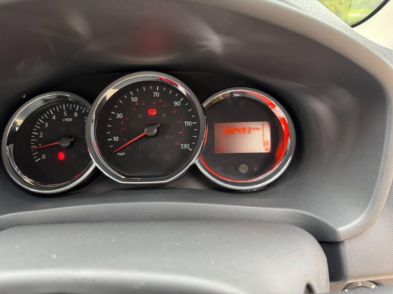 2015 Dacia Sandero 1.5 Dci Laureate Hatchback HATCHBACK Diesel Manual