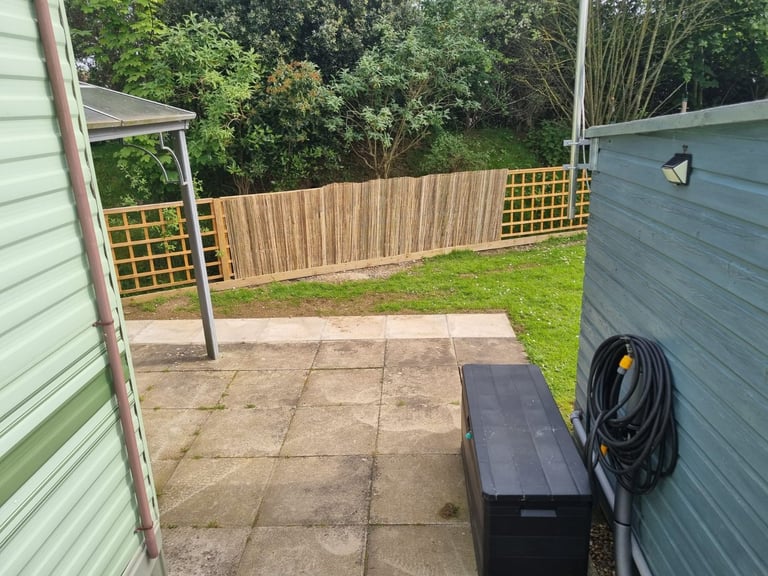 Willerby Salisbury Static Caravan 35 x 12 2 bedroom sited PRIVATE SALE
