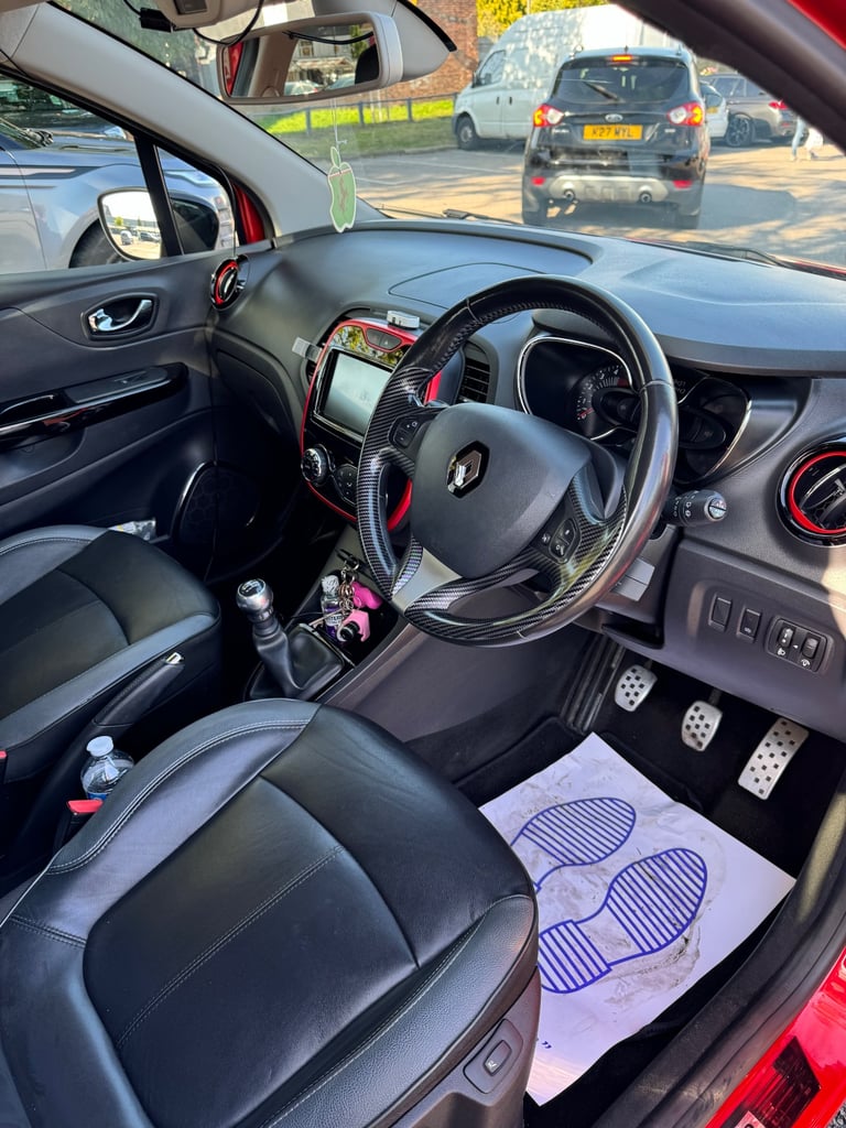 Renault, CAPTUR, Hatchback, 2017, Manual, 1461 (cc), 5 doors