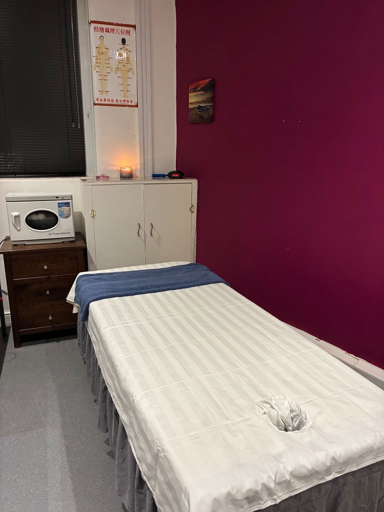 New open  Massage free parking on the Road 