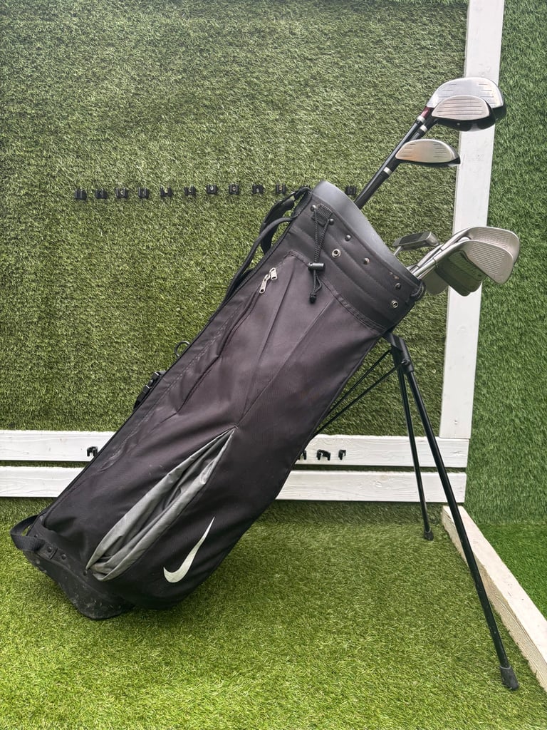 PING Eye 2 + Wilson Deep Red + Odyssey Set (4–SW) UK delivery available