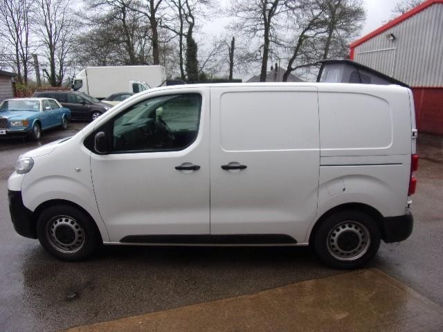 Peugeot Expert 1000 1.5 BlueHDi 100 Professional Van DIESEL MANUAL 2020/70
