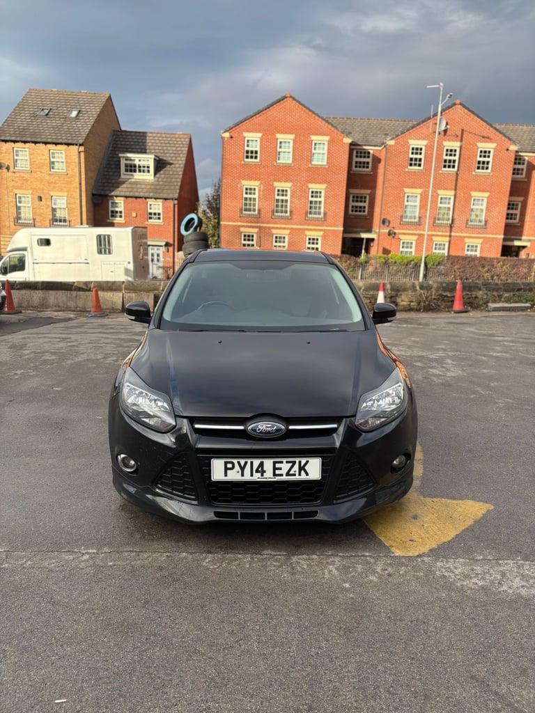 Ford, FOCUS, Hatchback, 2014, Manual, 1560 (cc), 5 doors