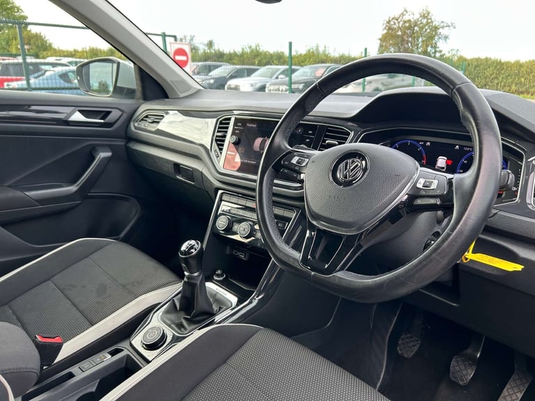 2018 Volkswagen T-Roc 2.0 T-Roc SEL TDI 4Motion 4WD 5dr SUV Diesel Manual