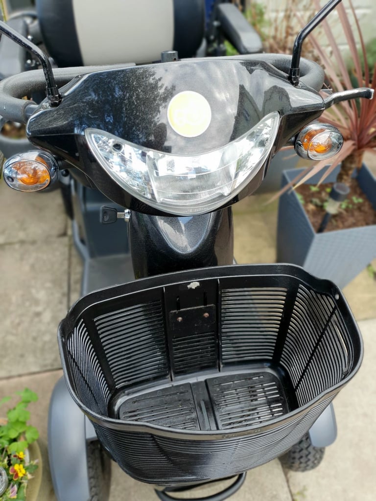 Excel Galaxy 2 Large 8mph Mobility Scooter 