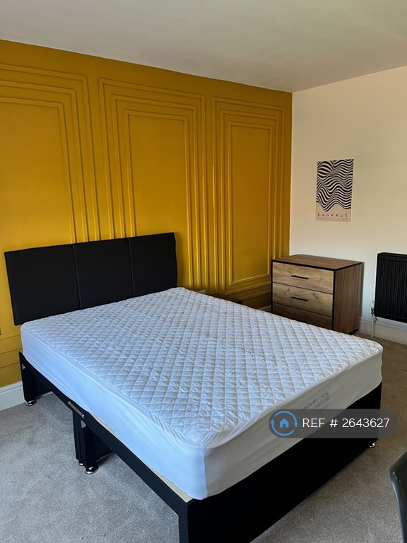 1 bedroom in Bromyard Road, Worcester, WR2 (#2643627)