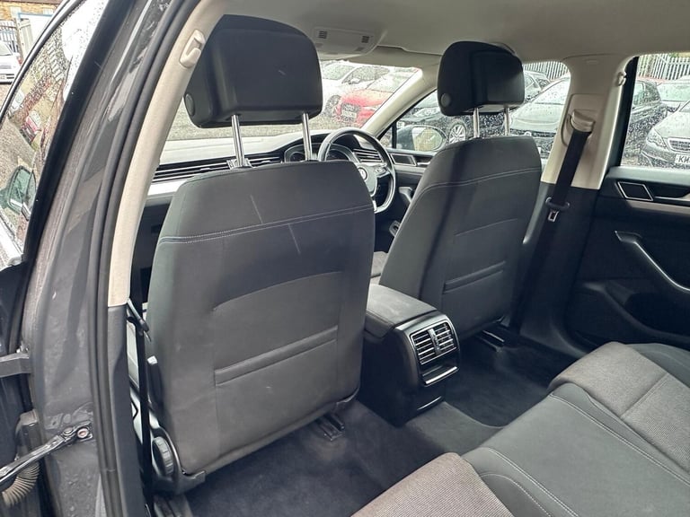  Volkswagen Passat 1.6 TDI BlueMotion Tech SE Euro 6 (s/s) 5dr Diesel Manual