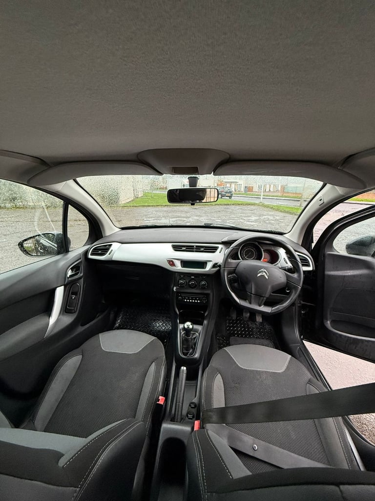 Citroen, C3, Hatchback, 2012, Manual, 1360 (cc), 5 doors