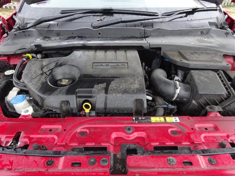 2018 18 REG JAGUAR E-PACE HSE D AWD AUTO DAMAGED REPAIRABLE SALVAGE