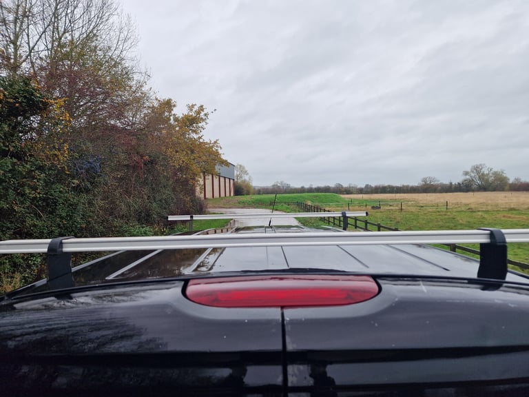 2014 Ford Transit Connect Black  Runs Needs Clutch  Spares Repairs  Roof Bars
