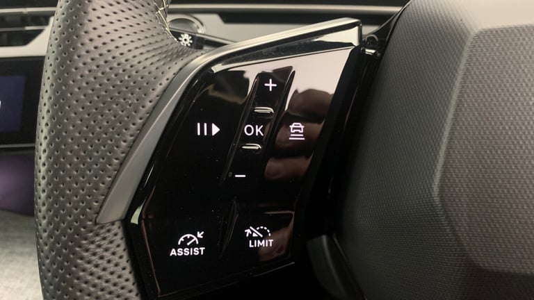 2024 Peugeot 3008 73kWh GT SUV 5dr Electric Auto (210 ps) SUV Electric Automatic