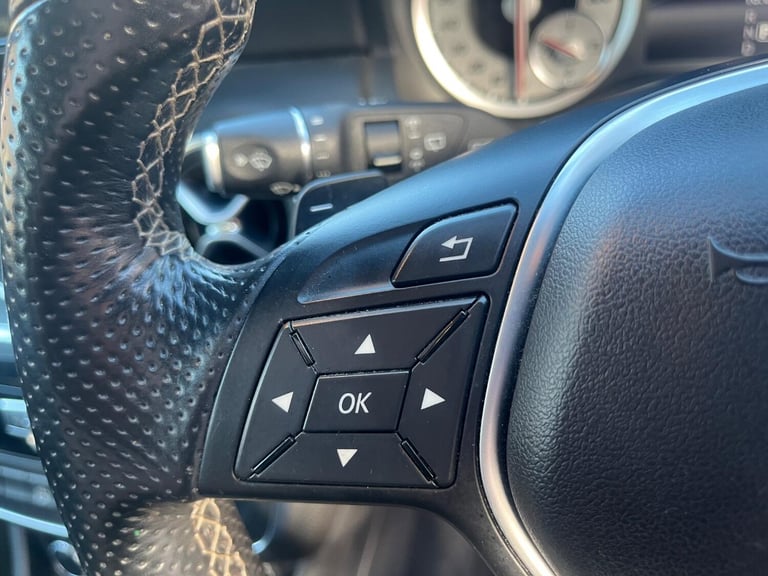 MERCEDES-BENZ A CLASS 1.5 A180 CDI Sport Edition in Jupiter Red 2015
