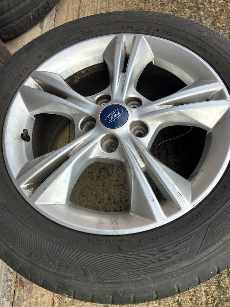 Alloy wheel