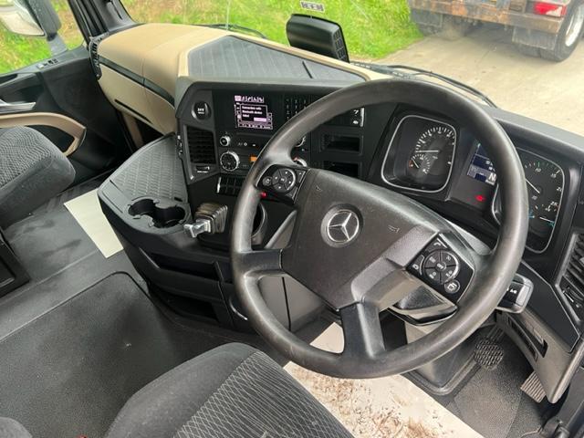 2016 16 Mercedes Actros 1842 Euro 6 Big space 4x2 tractor unit slider a/c fridge