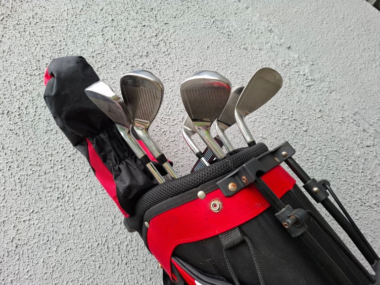 MacGregor CG3000 golf set.
