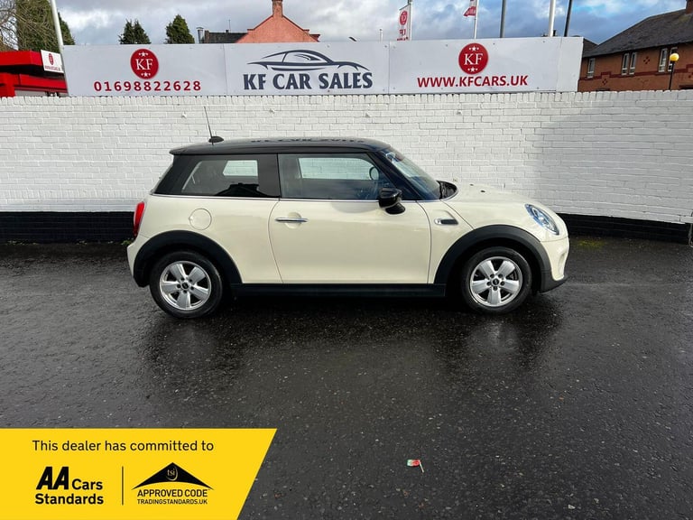 2020 MINI Hatch 1.5 Cooper Classic Euro 6 (s/s) 3dr HATCHBACK Petrol Manual