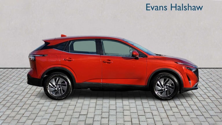 2025 Nissan Qashqai 1.3 DiG-T MH Acenta Premium 5dr HATCHBACK PETROL Manual