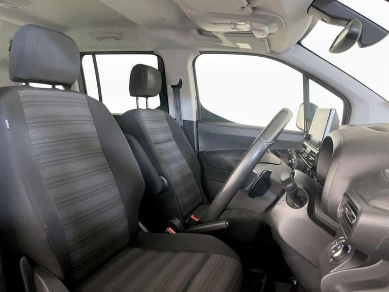2021 Vauxhall Combo Life 1.2 Turbo SE Auto Euro 6 (s/s) 5dr (7 Seat) Automatic MPV Petrol Automatic