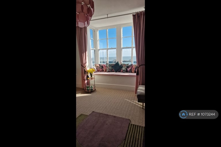 3 bedroom flat in Prospect Terrace, Ramsgate, CT11 (3 bed) (#1073244)