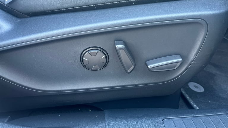 2025 Ford Kuga 2.5 PHEV Active 5dr CVT Estate Estate Hybrid Automatic