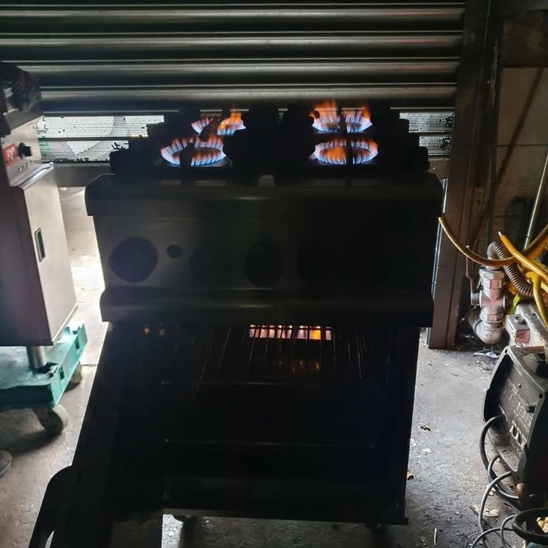 image for Lincat 4 Burner Cooker OG7001/N Natural Gas 04/11