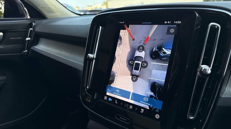 2025 Volvo XC40 Ultra, B4 Mild hybrid, Petrol, Dark Estate Petrol Automatic