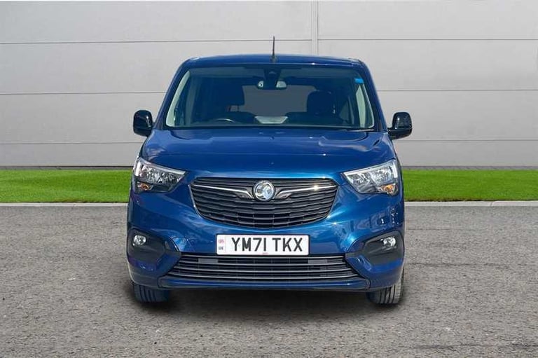 2022 Vauxhall Combo Life 1.5 TURBO D SE 5DR [7 SEAT] MPV Diesel Manual