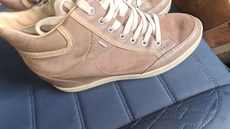 image for geox respira amphibiox mid top trainers easy zip fastening with decorative laces. eu 40 uk6-6.5 