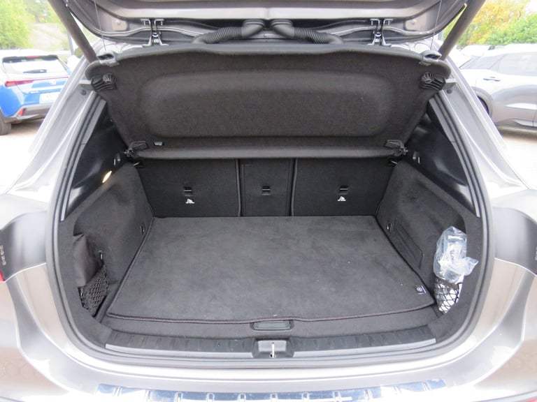 2024 Mercedes-Benz GLA 2.0 GLA220d AMG Line (Premium) SUV 5dr Diesel 8G-DCT 4MATIC Euro 6 (s/s) (...