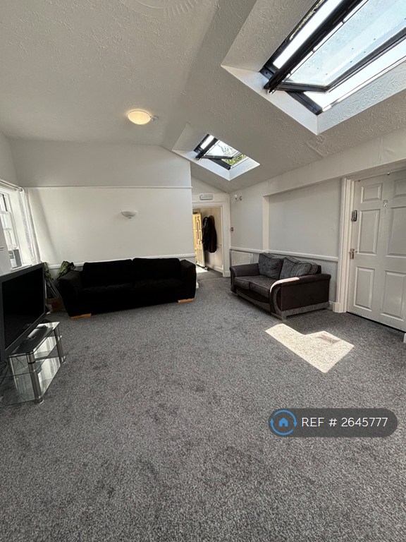 1 bedroom in Rodwell Road, Weymouth, DT4 (#2645777)
